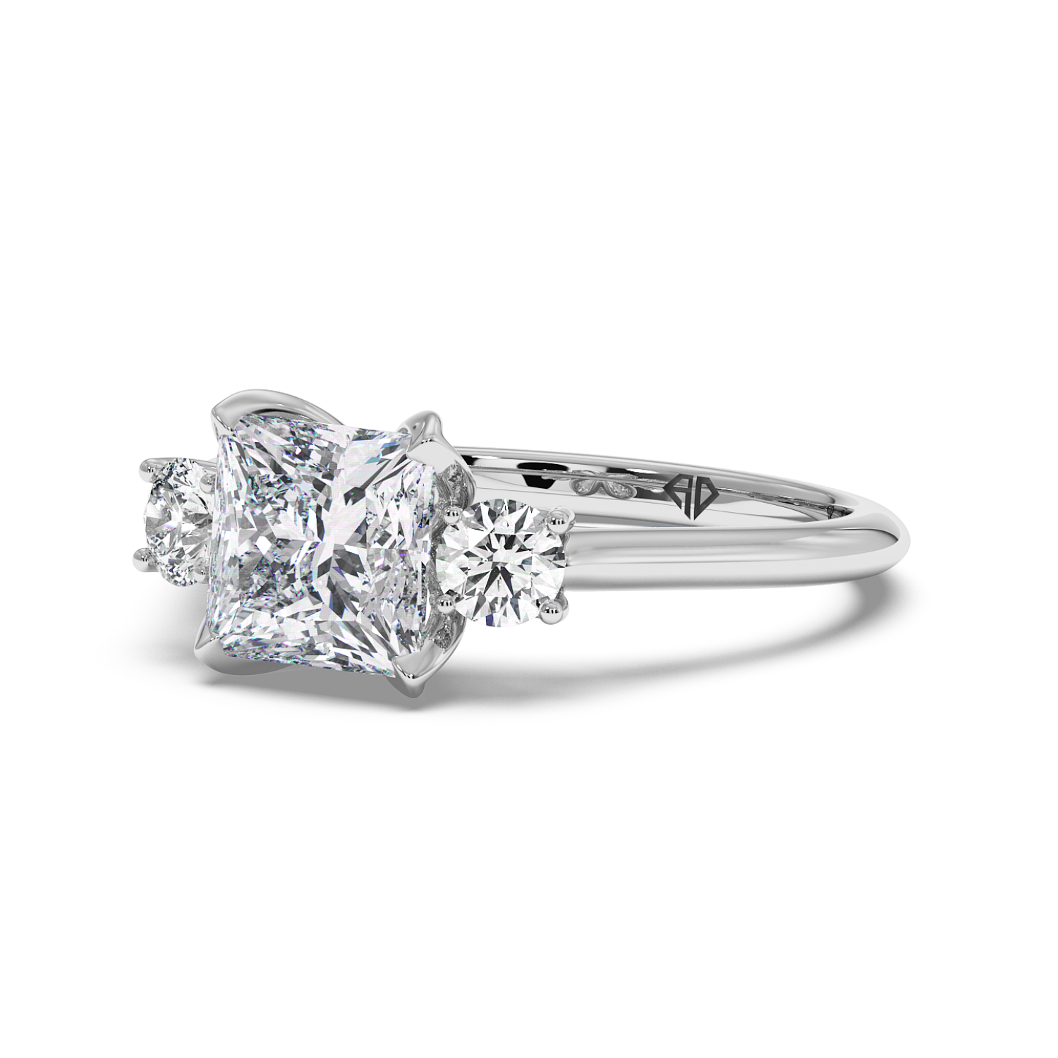 18K White Gold Dolce Engagement Ring
